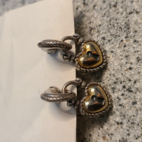 Key heart earrings, gold and silver tone - Picture 2 of 5